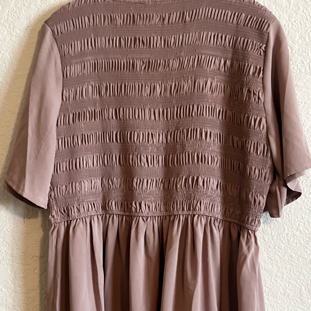 Elegant Mauve / Taupe Dress - Picture 5 of 8